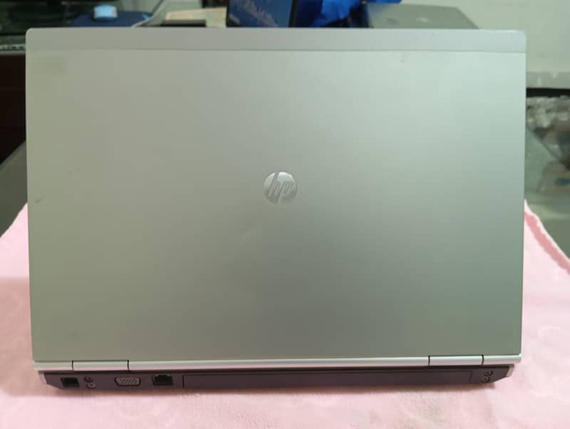 HP Elite Book 8460P, 2nd Genration, 4GB,  320GB 2