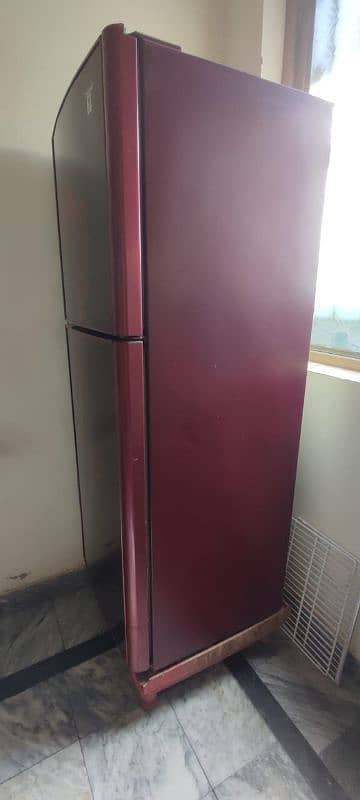 i want to sale my refrigerator in best condition contact. 03495304739 1