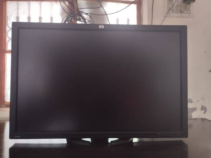 HP ZR30W Gaming 2K lcd 6