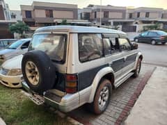 Mitsubishi Pajero 1996