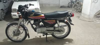 Honda 125 2010 model karachi number