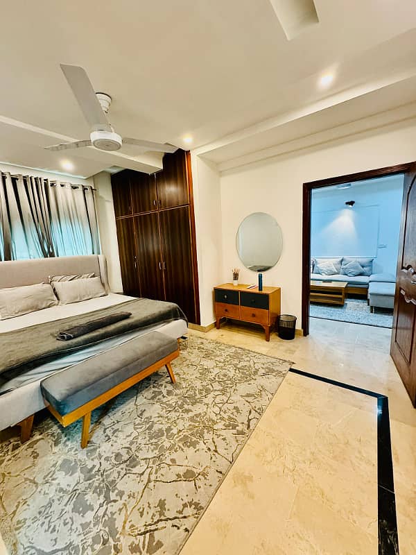 Two bedroom luxury apartment available on daily Basis 3