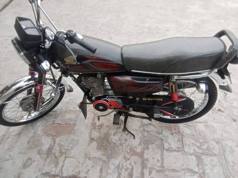 Honda 125 2022 Model 13