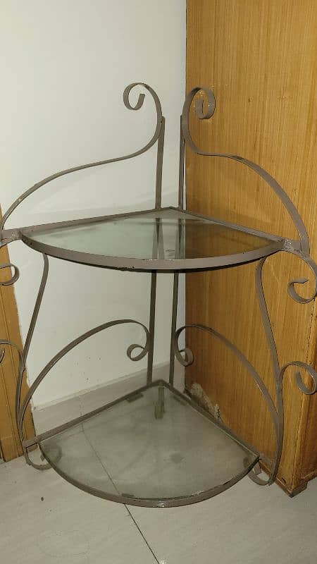 3 pcs Elegant Iron shelves 1