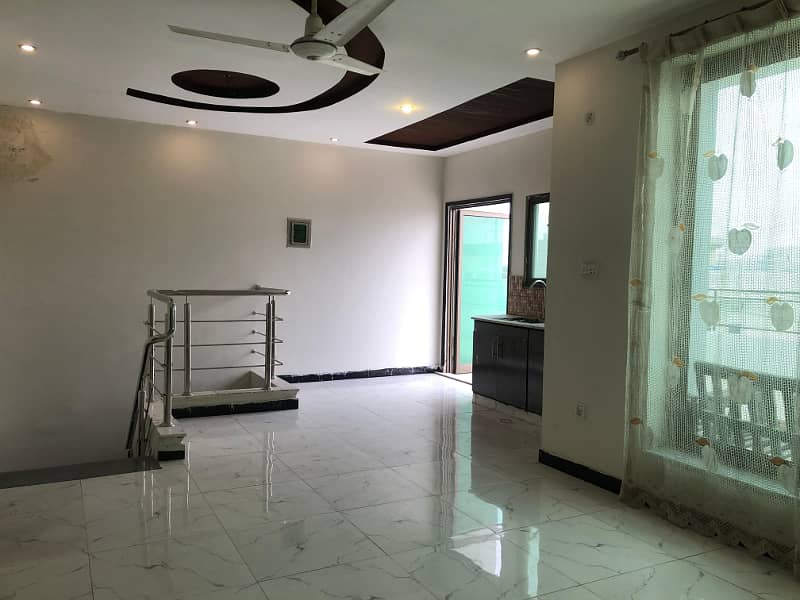 5 Marla upper portion 1st and 2nd floor for rent 3