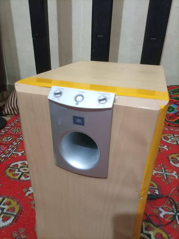 JBL active woofer 1