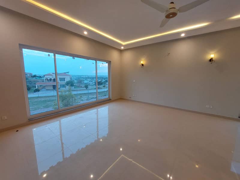 1.5 Kanal  Garden City  Villa Available For Sale In Bahria  Garden City  Islamabad 24