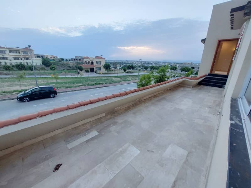 1.5 Kanal  Garden City  Villa Available For Sale In Bahria  Garden City  Islamabad 27