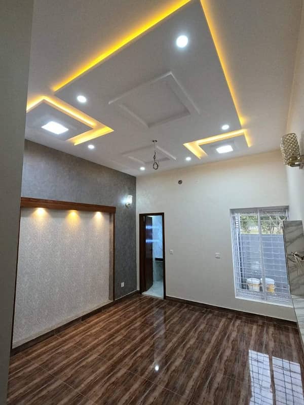 10 Marla Double Storey House For Sale In Shafi Colony Location Very Hot 7