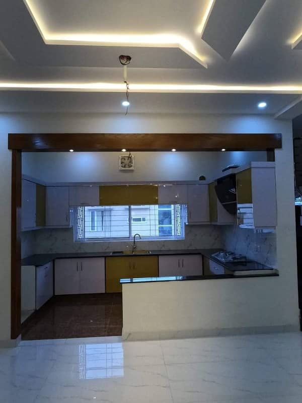 10 Marla Double Storey House For Sale In Shafi Colony Location Very Hot 12