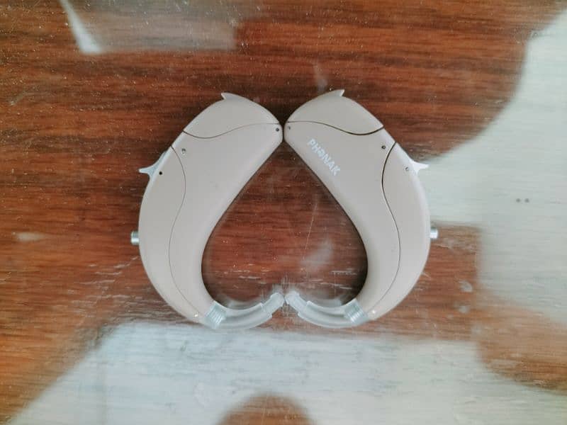 HEARING AID (PHONAK) IMPORTED 9