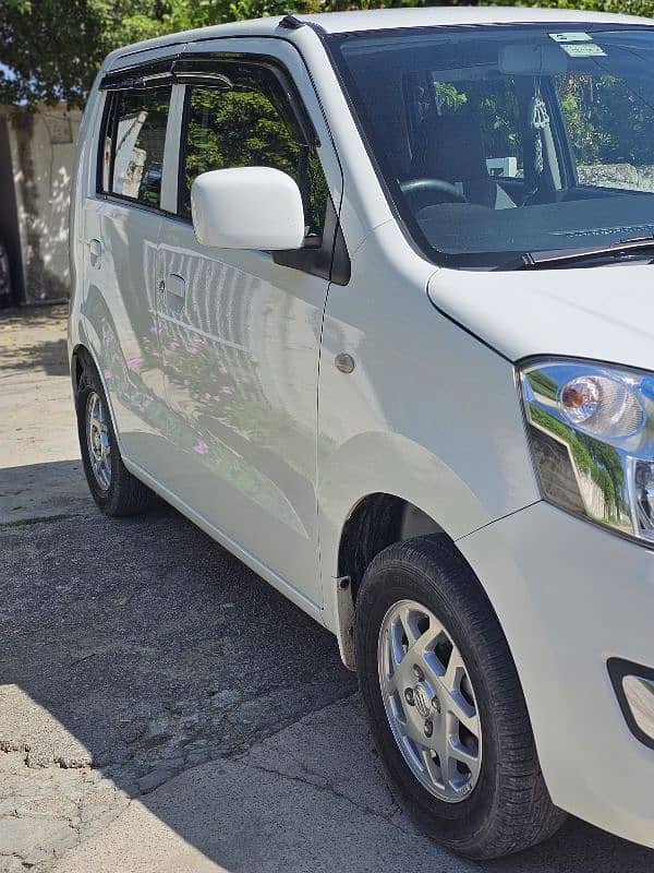 Suzuki Wagon R AGS 2022 10