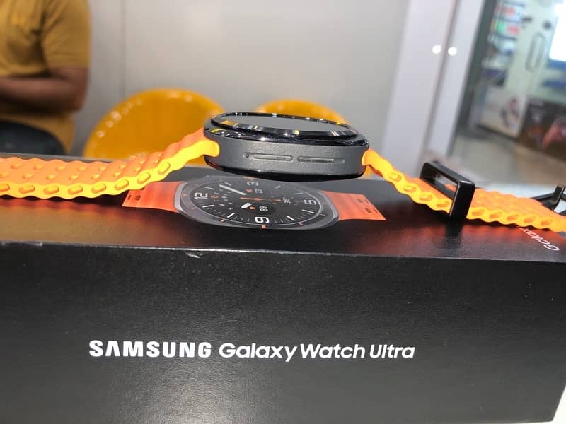 Samsung Galaxy watch Ultra 1