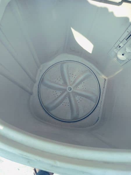 higher and other washing machine for sale good condition  03058682305 2