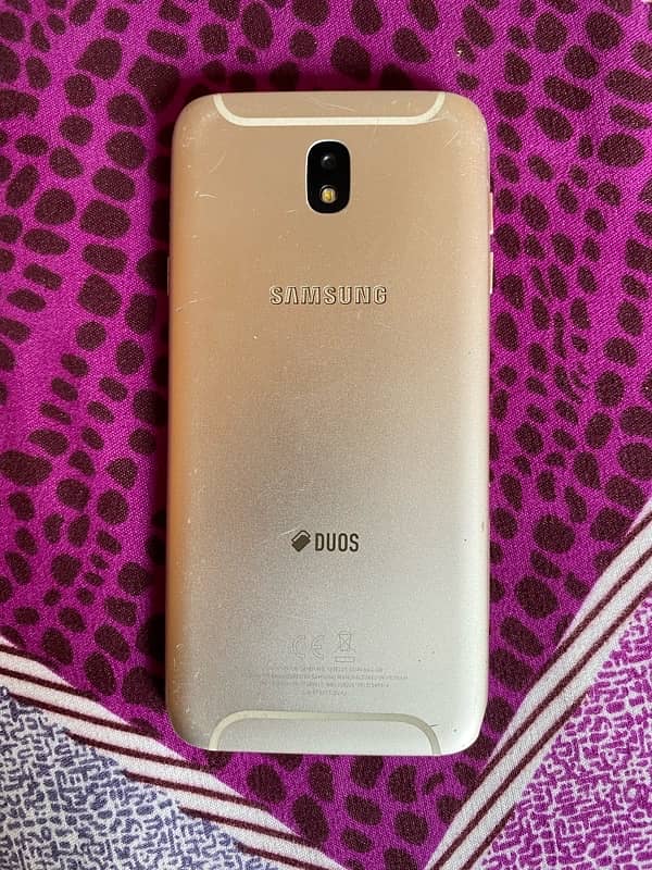 Samsung J7 Pro 2017 0