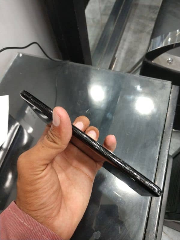 sony xperia xz3 6/64 GB for sale urgent best working divice everything 3