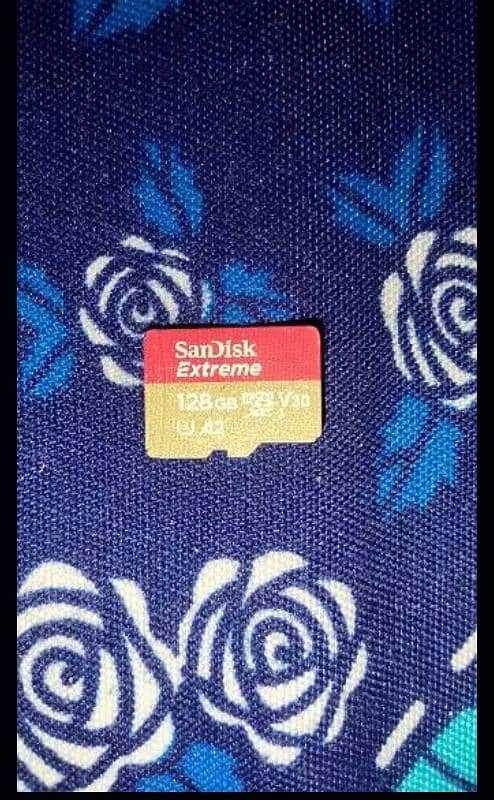 SanDisk extreme 128gb memory card for sale 0