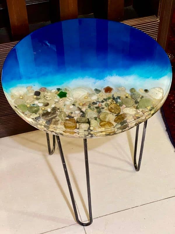 Handmade resin table 2