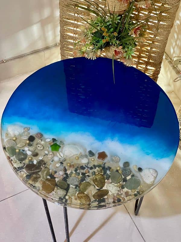 Handmade resin table 7