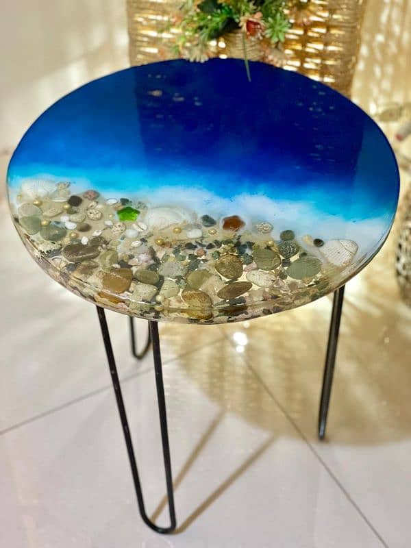 Handmade resin table 8