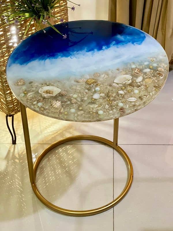 Handmade resin table 13