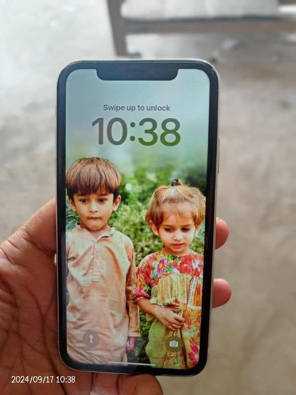 iphone 11 non pta. 03041421059 6