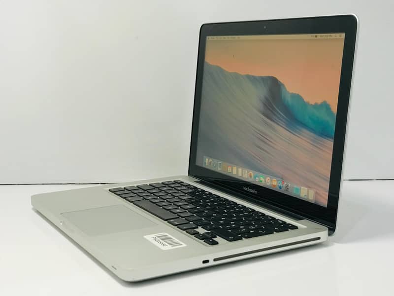 APPLE MACBOOK PRO 2012  CI5  8/180 SSD 1