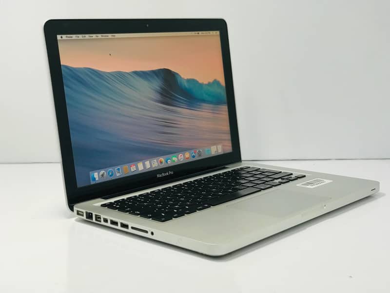 APPLE MACBOOK PRO 2012  CI5  8/180 SSD 2