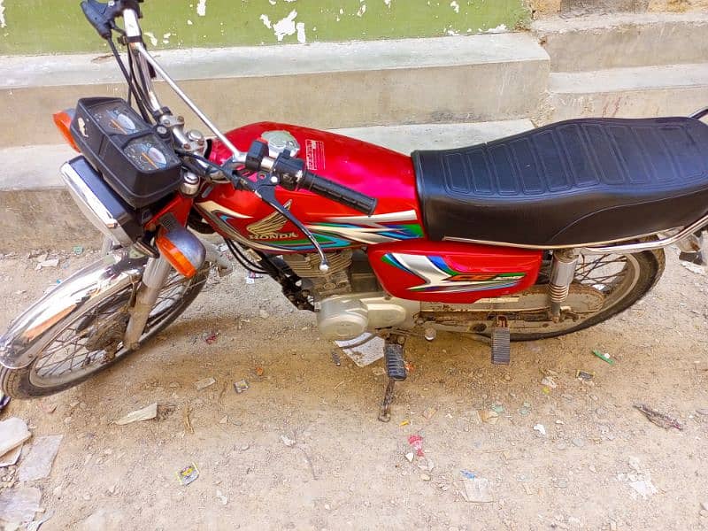 Honda 125 2023 4