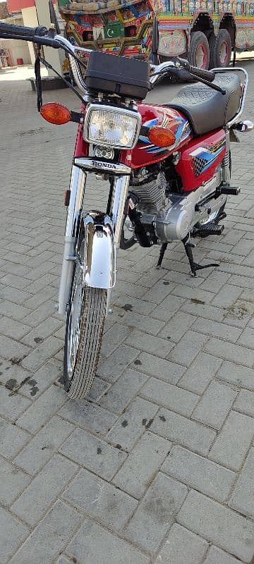 honda cg 125 (03151747325) 2