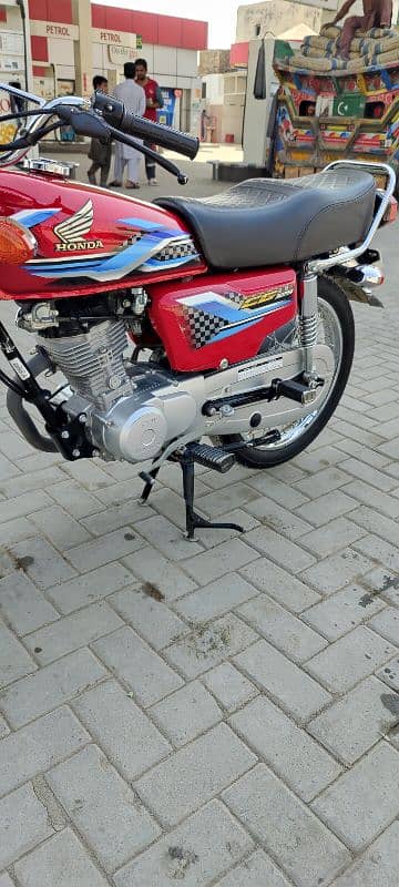 honda cg 125 (03151747325) 9