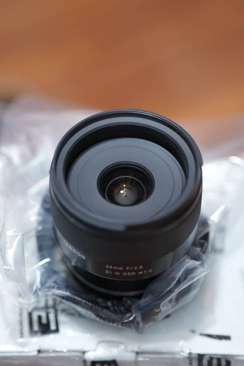 24mm 2.8 lens ef sony 3