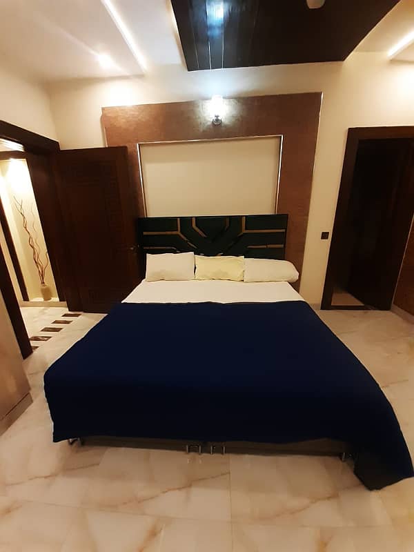 Luxury Furnished 10 Marla Upper Portion is Available For Rent in CC Block Bahria Town Lahore 3