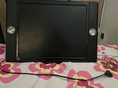 in working condition10/10 dha ph 4 pickup avialble 20 inch lcd new