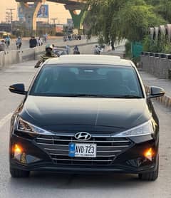 Hyundai Elantra 2021