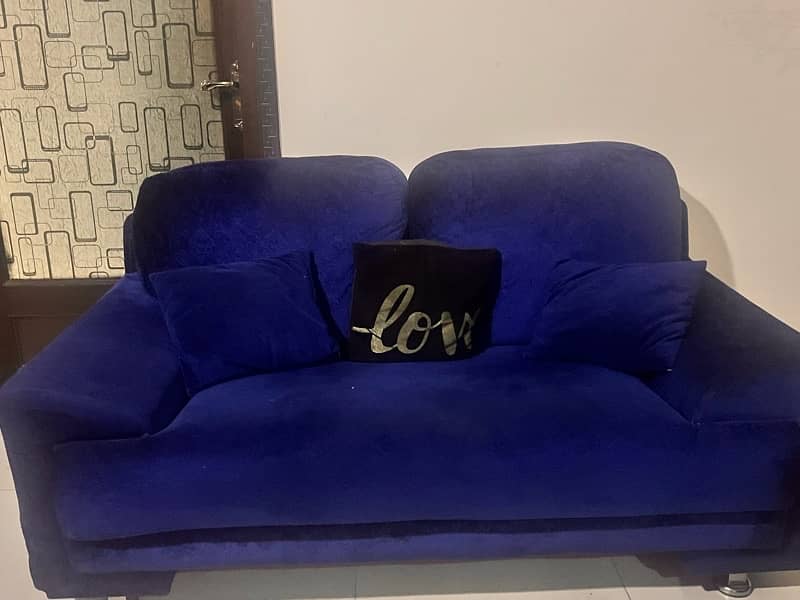 valvet sofa 1