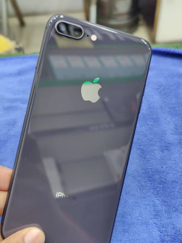 iphone 8 Plus PTA 64/Gb 4