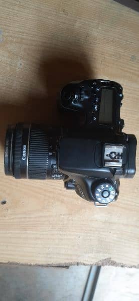 canon 70d body . 2 batry with box candishan 9/10 1