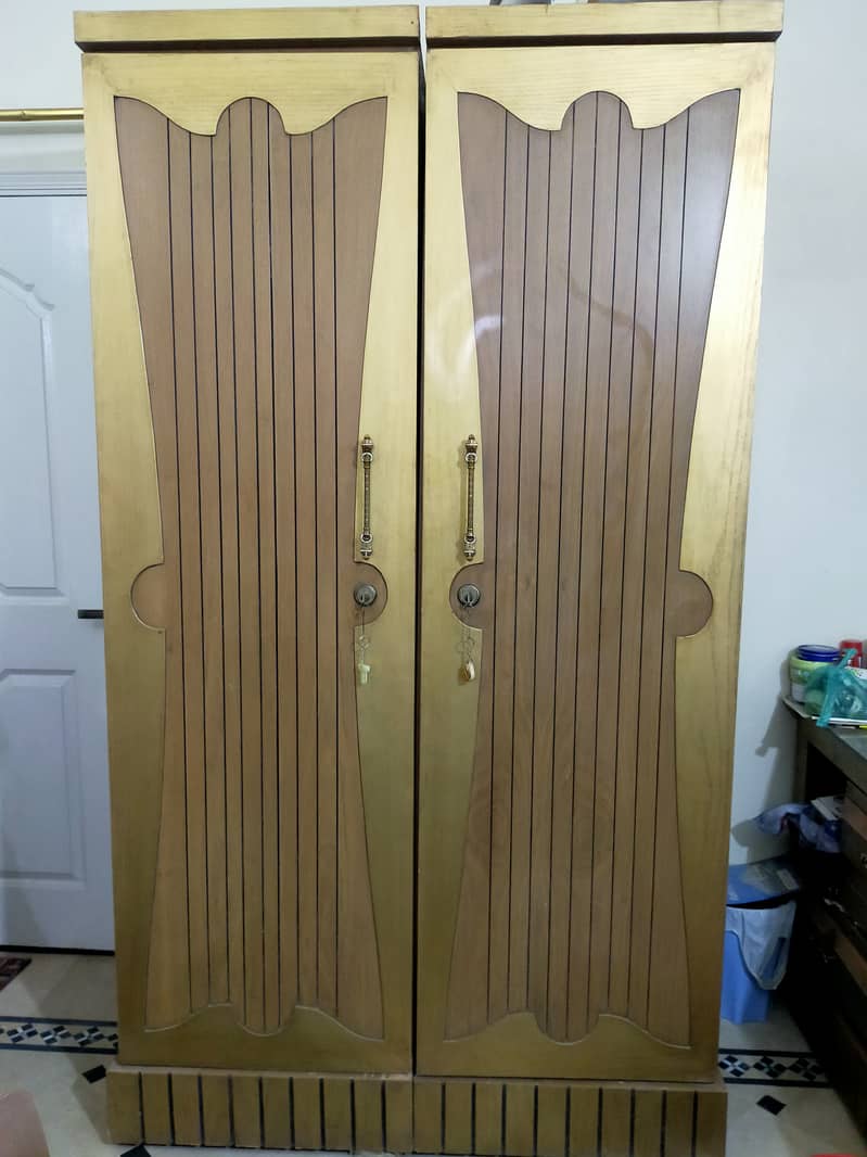 New Akhrot Wood Bedroom Set For Sale 9