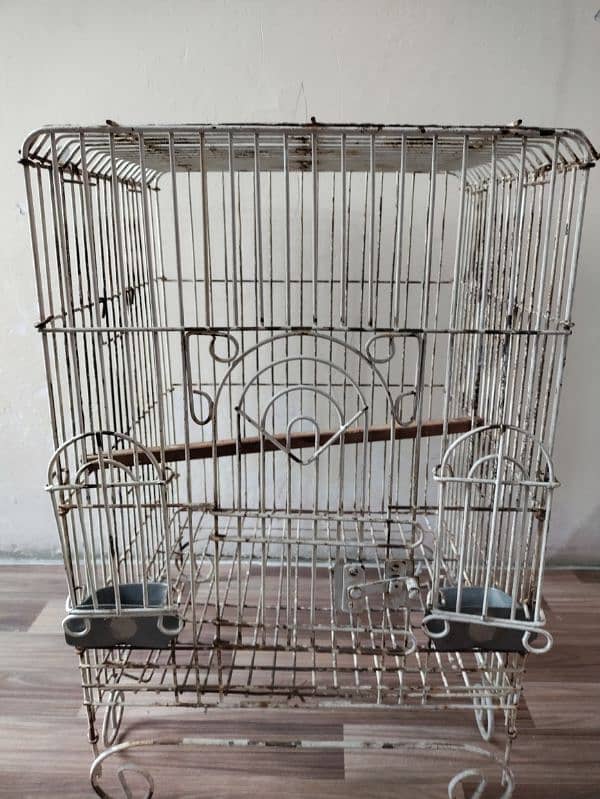 Iron cage in slightly used condition 3