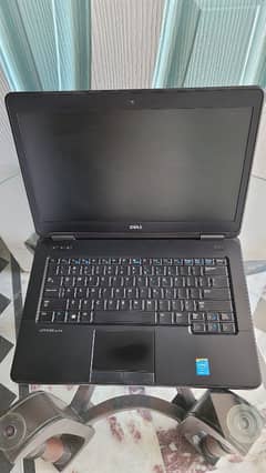 Dell 5440 Core i3 4Th gen 4GB ram