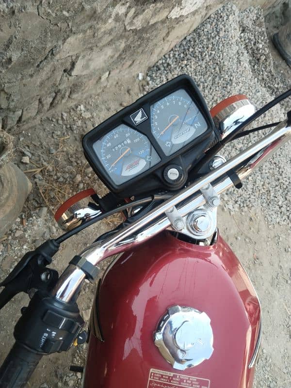 Honda cg125 full fresh lush condition 240000 demand 1