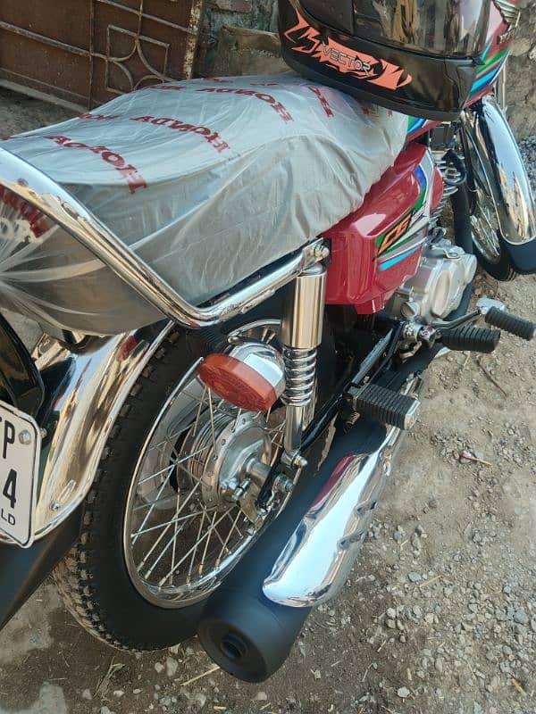 Honda cg125 full fresh lush condition 240000 demand 4