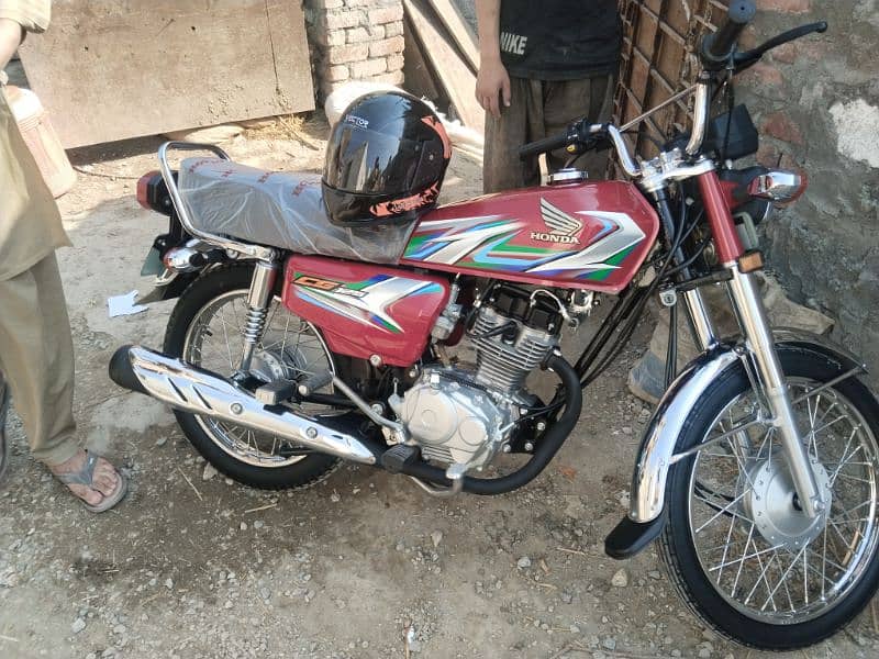 Honda cg125 full fresh lush condition 240000 demand 6