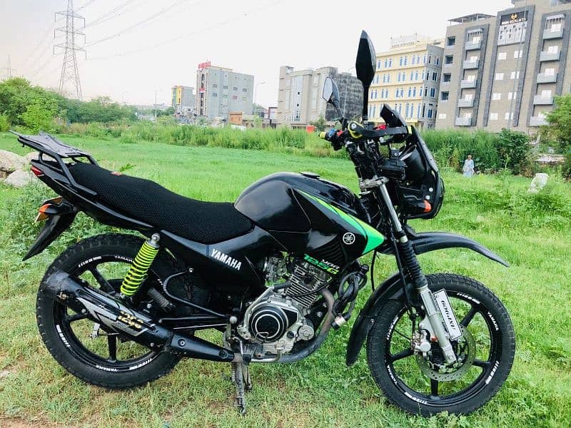 Yamaha ybr g 2019 model condition lush 1