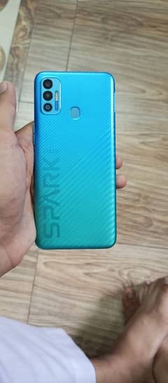 Tecno spark 7t