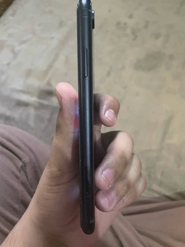 iphone xr 2