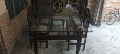 Dinning Table 6 chairs like a new 0