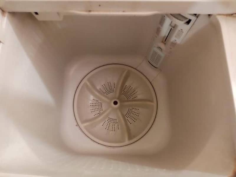 Haier Washing machine 6