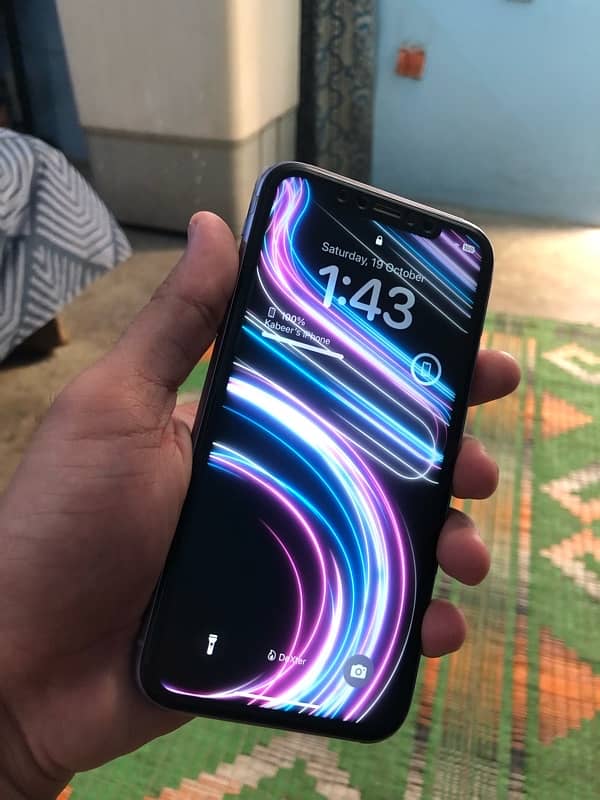 IPHONE 11 64GB water pack 1